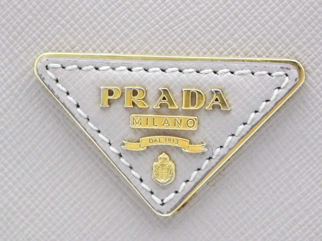 滋賀県大津市京都屋プラダ(PRADA)高価買取ショップ