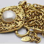 滋賀県大津市でCHANEL(シャネル)のバッグ・財布・衣類・ジュエリーを売るなら浜大津の【京都屋】まずはお気軽にお電話くださいませ0120-78-5178