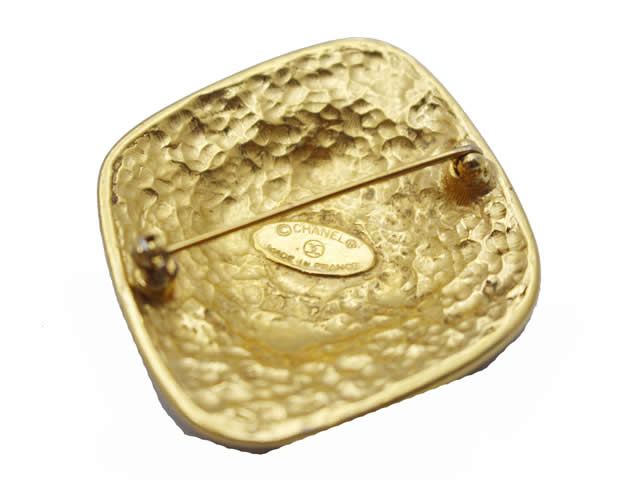 滋賀県大津市【京都屋】ブランドバッグ・時計・ジュエリーの高価買取ショップならおまかせくださいませ。